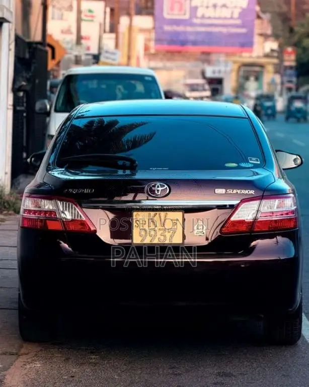 Toyota Premio 2013 Car (Used)