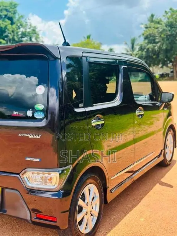 Suzuki WAGON R Stingray 2018 Car (Used)
