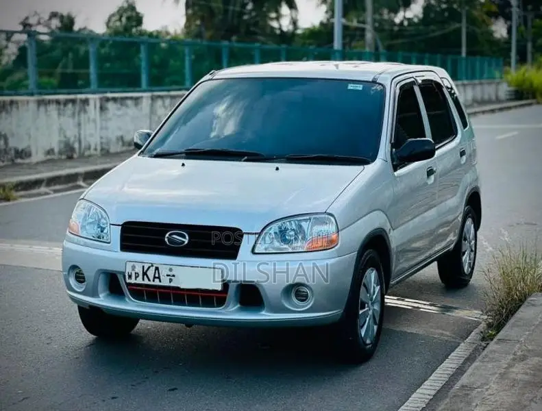 Suzuki Swift 2002 Car (Used)
