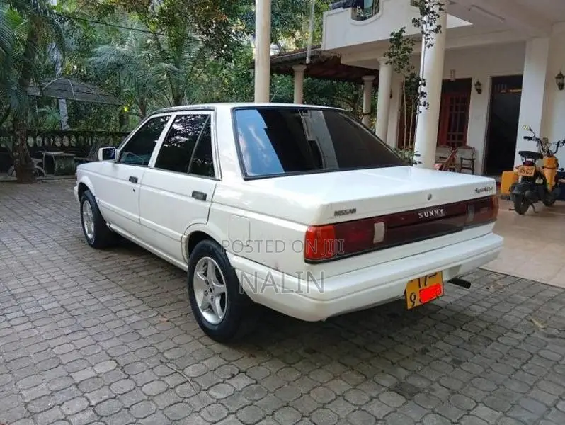 Nissan FB12 Super Seloon 1988 Car (Used)