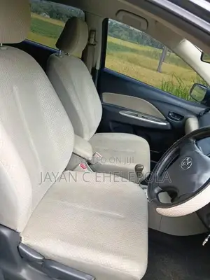 Toyota Belta 2011 Car (Used)