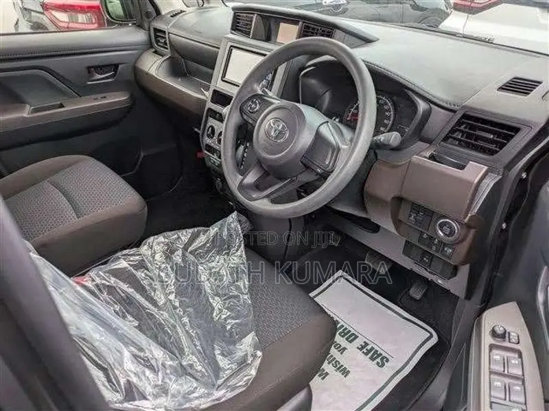 Toyota Roomy 2023 Car Unregistered (Recondition)