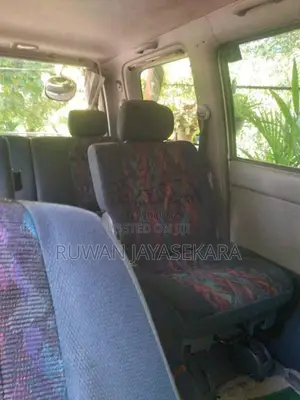 Toyota Toyota 1997 Van (Used)