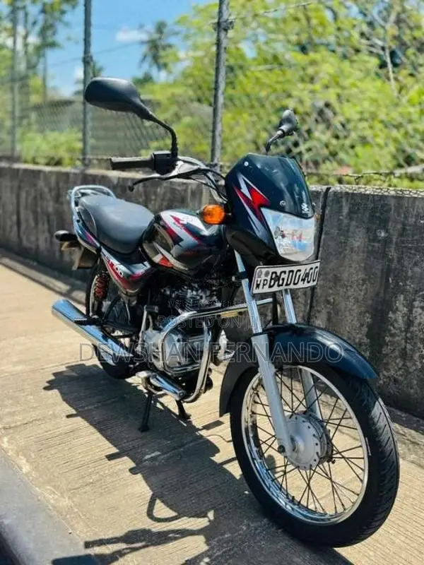 Bajaj CT-100 2017 Motorbike (Used)