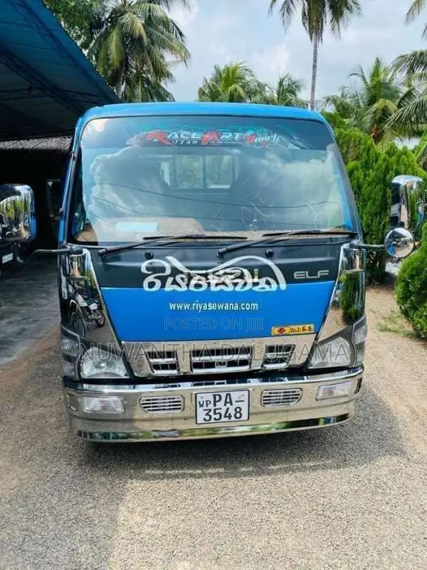 Isuzu Crewcab 2005 Crew Cab (Used)