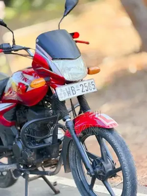 Bajaj Platina 2010 Motorbike (Used)