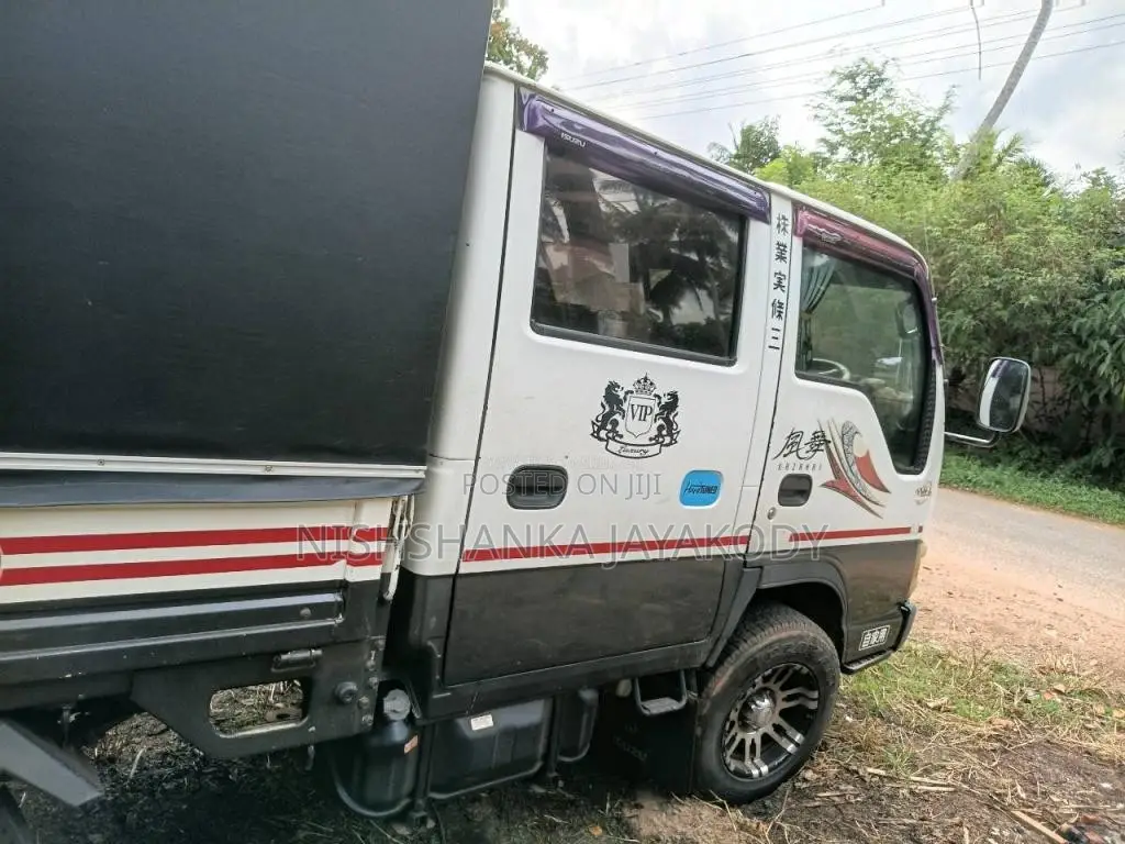 Isuzu Isuzu 1989 Crew Cab (Used)