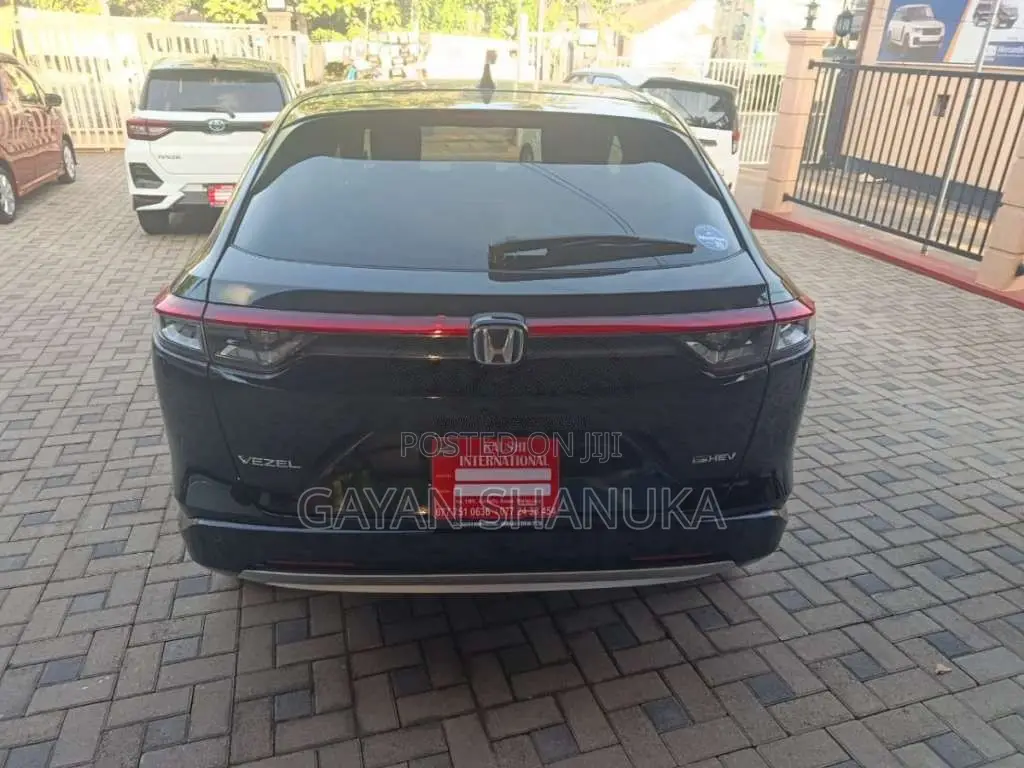 Honda Vezel Z Premium 10sps 2023 SUV Unregistered (Recondition)