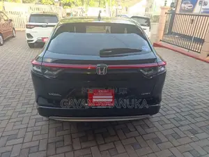 Honda Vezel Z Premium 10sps 2023 SUV Unregistered (Recondition)