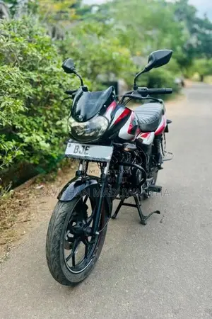 Bajaj Discover 2023 Motorbike (Used)