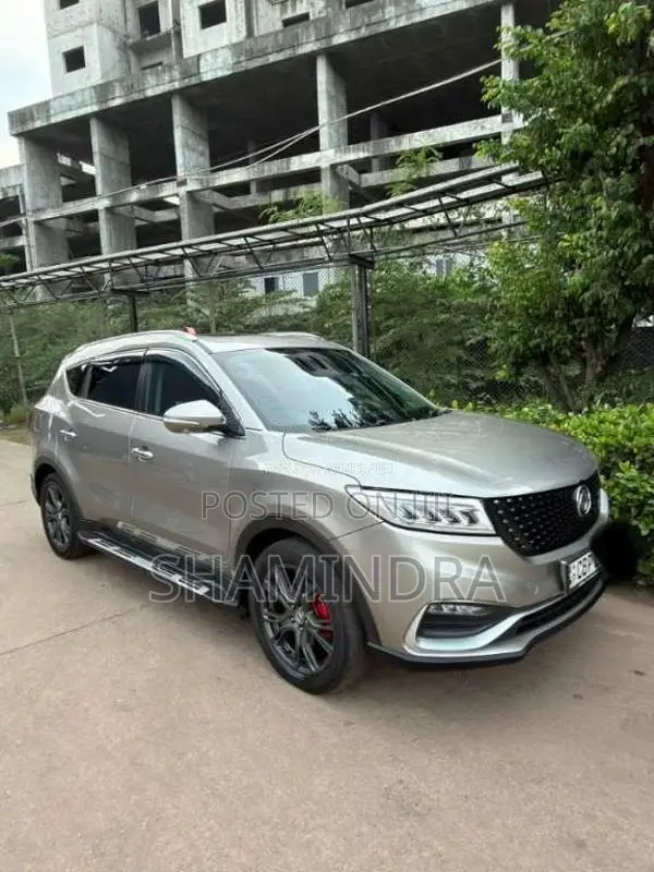 DFSK Glory I-Auto 2022 SUV (Used)