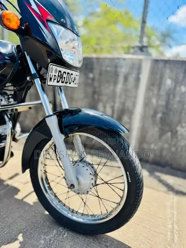Bajaj CT-100 2017 Motorbike (Used)
