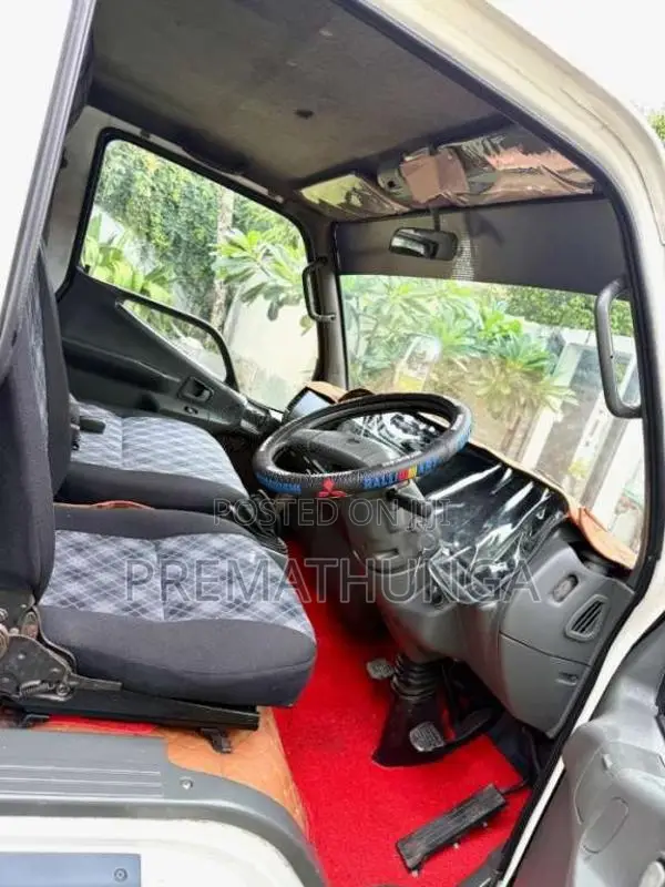 Mitsubishi Canter 2007 Crew Cab (Used)
