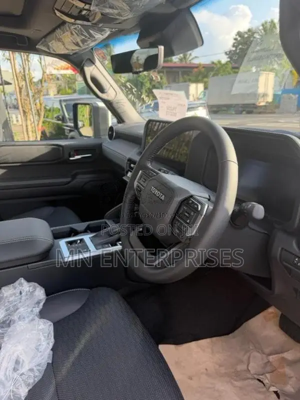 Toyota Prado 2025 SUV Unregistered (Recondition)