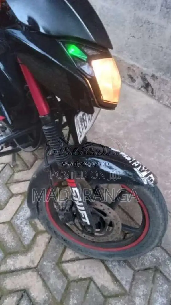 Bajaj Pulsar 2014 Motorbike (Used)