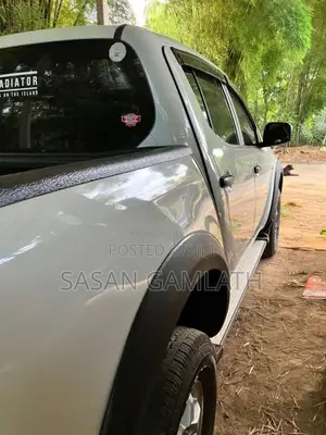 Mitsubishi L200 2007 Pickup (Used)