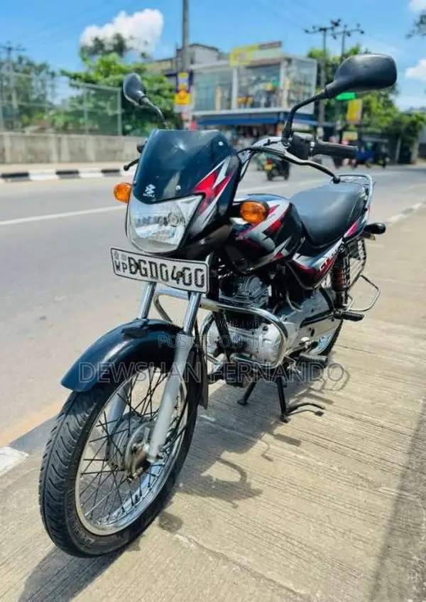 Bajaj CT-100 2017 Motorbike (Used)