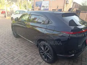 Honda Vezel Z Premium 10sps 2023 SUV Unregistered (Recondition)