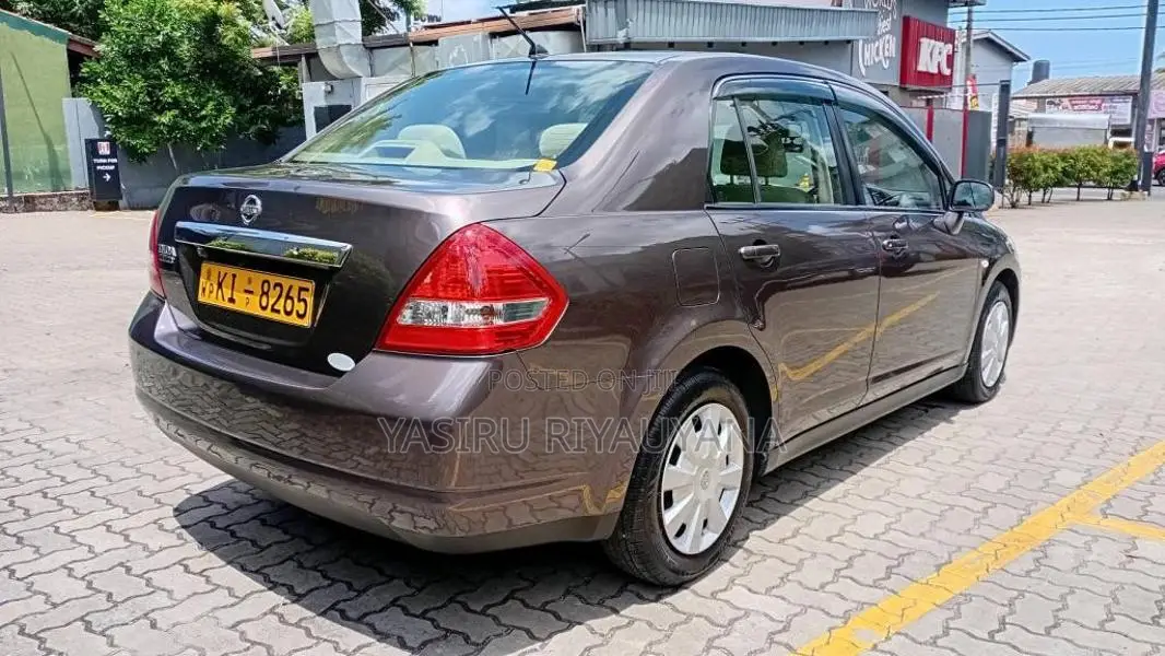 Nissan Tiida 2007 Car (Used)