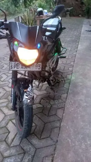 Bajaj Pulsar 2014 Motorbike (Used)