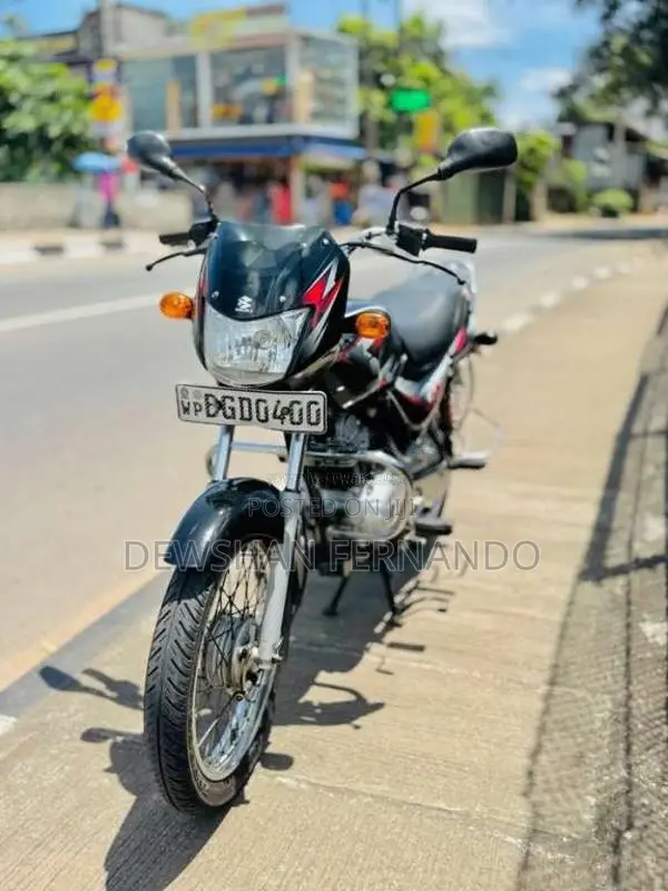 Bajaj CT-100 2017 Motorbike (Used)