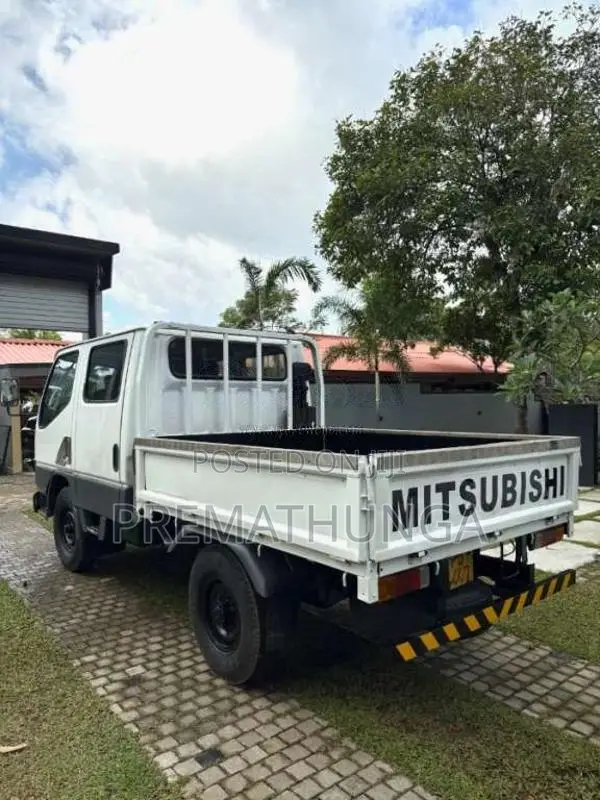 Mitsubishi Canter 2007 Crew Cab (Used)