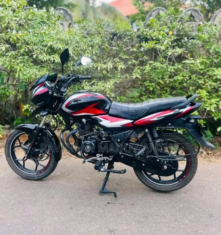 Bajaj Discover 2023 Motorbike (Used)