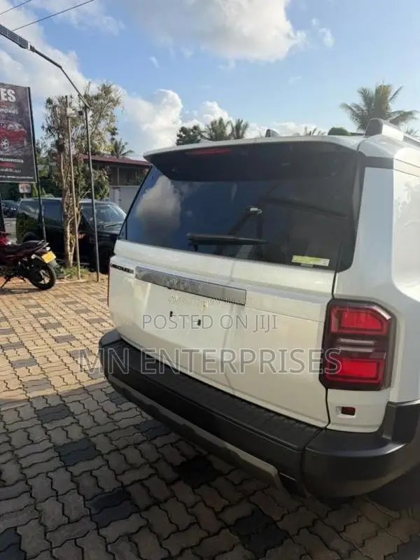 Toyota Prado 2025 SUV Unregistered (Recondition)