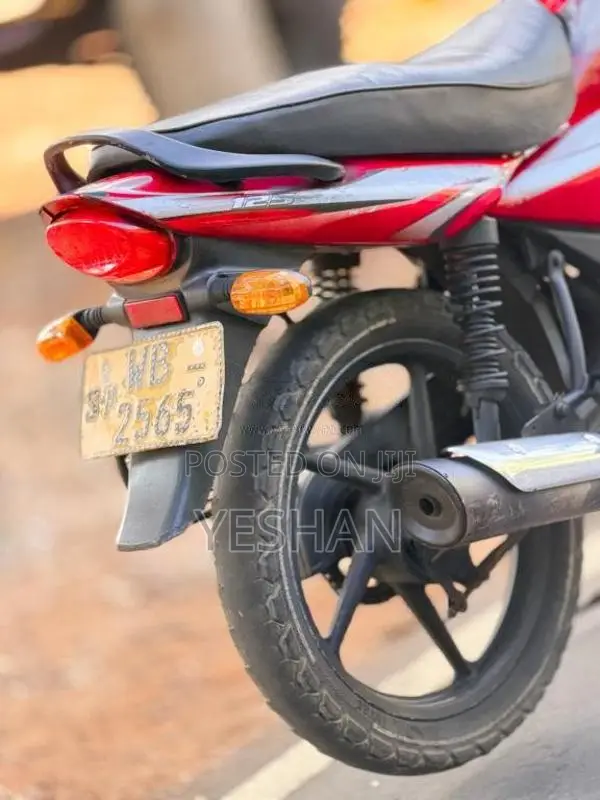 Bajaj Platina 2010 Motorbike (Used)