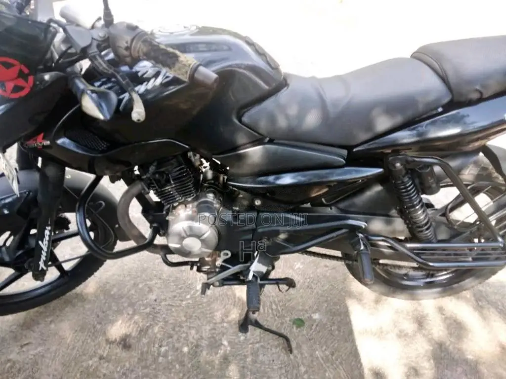 Bajaj Pulsar 135 2011 Motorbike (Used)