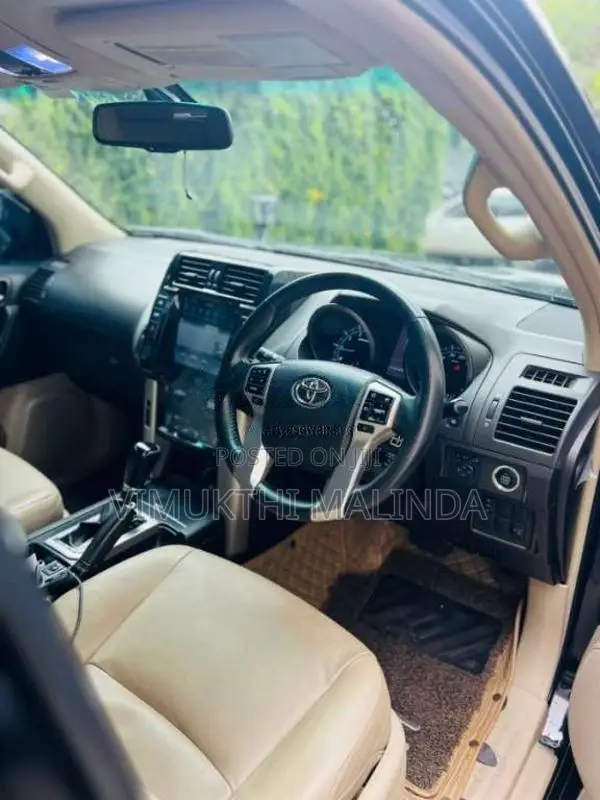 Toyota Land Cruiser Prado 2012 SUV (Used)