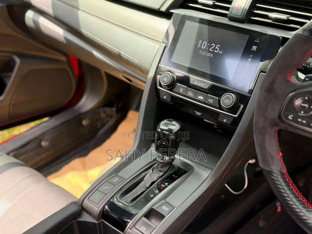 Honda Civic EX V-Tec 2018 Car (Used)