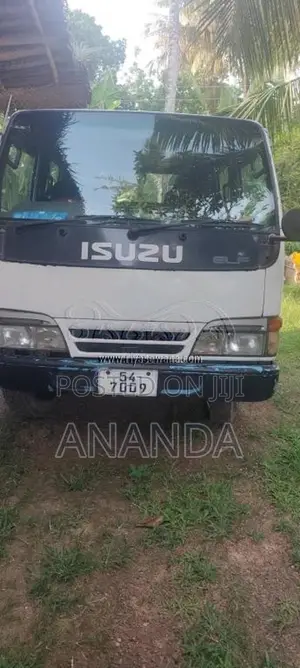 Isuzu Isuzu 1994 Crew Cab (Used)