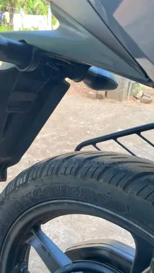 Hero Hunk 2017 Motorbike (Used)