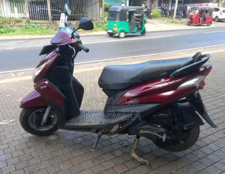 Yamaha Ray Z 2014 Motorbike (Used)