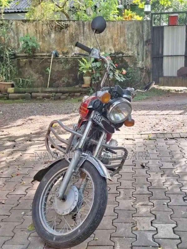 Honda CM 125T 1985 Motorbike (Used)