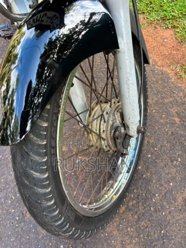 Bajaj CT-100 2005 Motorbike (Used)