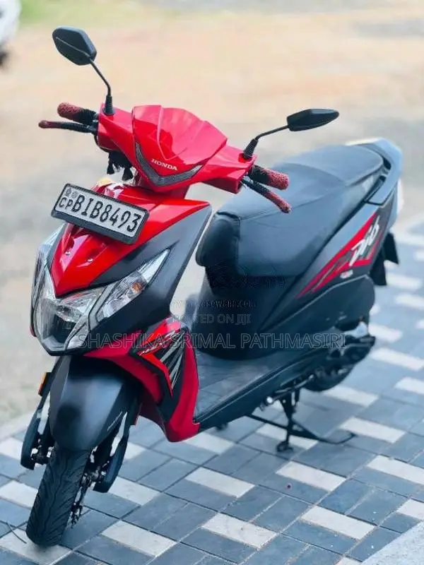 Honda Dio 2019 Motorbike (Used)