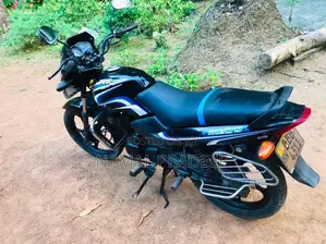 TVS Metro Es 2015 Motorbike (Used)