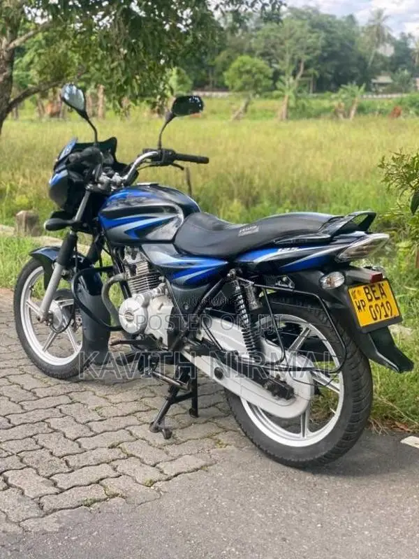 Bajaj Discover 2016 Motorbike (Used)