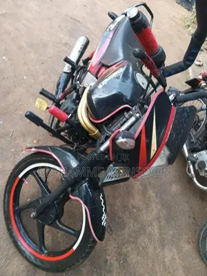 Mahindra Rockstar 2018 Motorbike (Used)