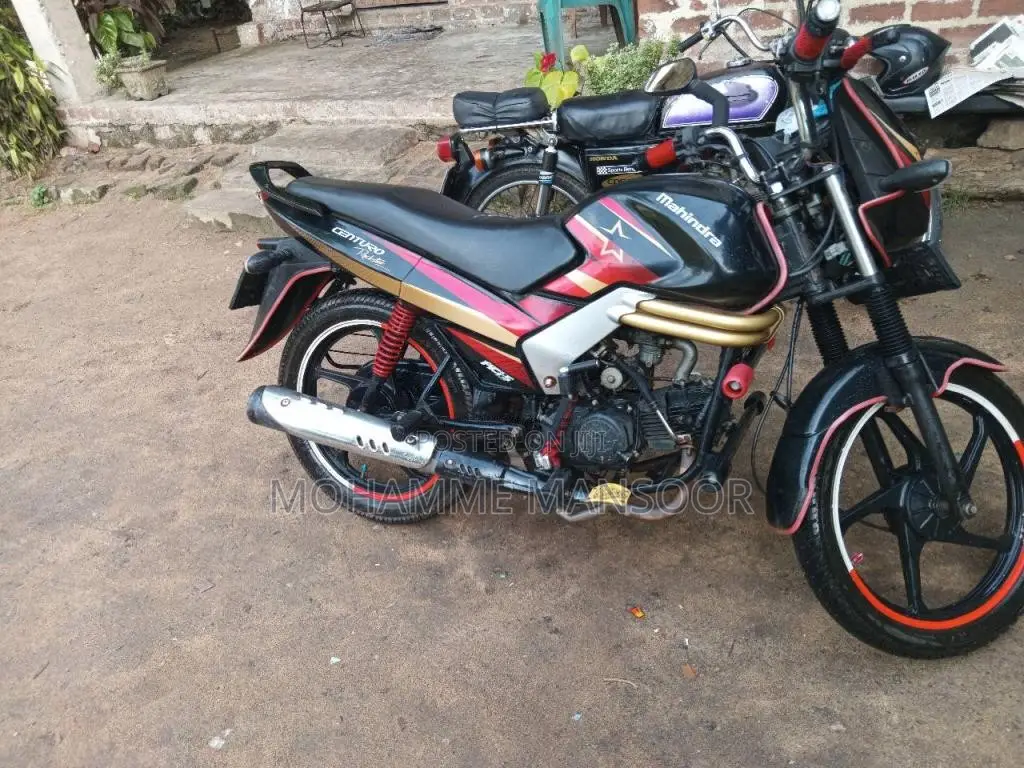 Mahindra Rockstar 2018 Motorbike (Used)