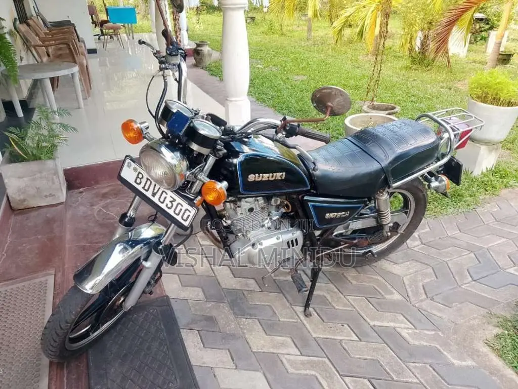 Suzuki GN125 2016 Motorbike (Used)