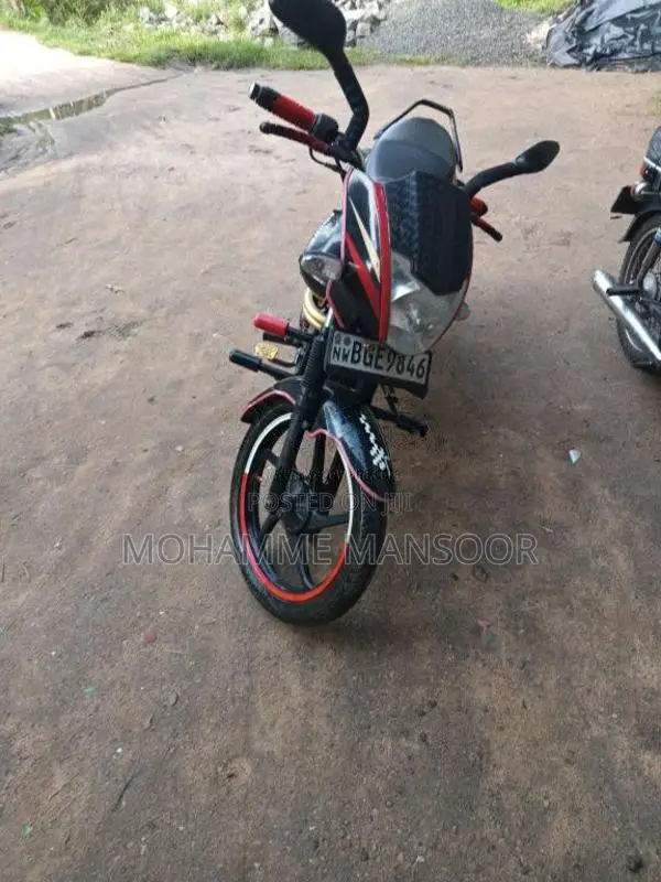 Mahindra Rockstar 2018 Motorbike (Used)