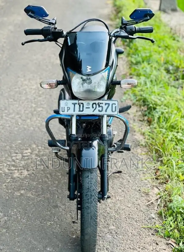 Bajaj Platina 2006 Motorbike (Used)