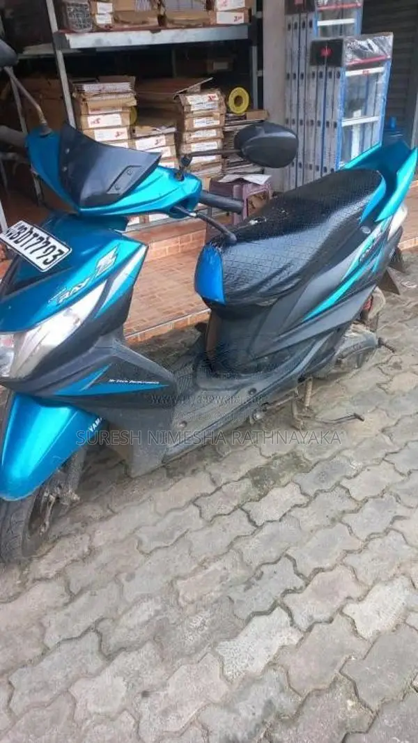 Yamaha Ray Z 2015 Motorbike (Used)