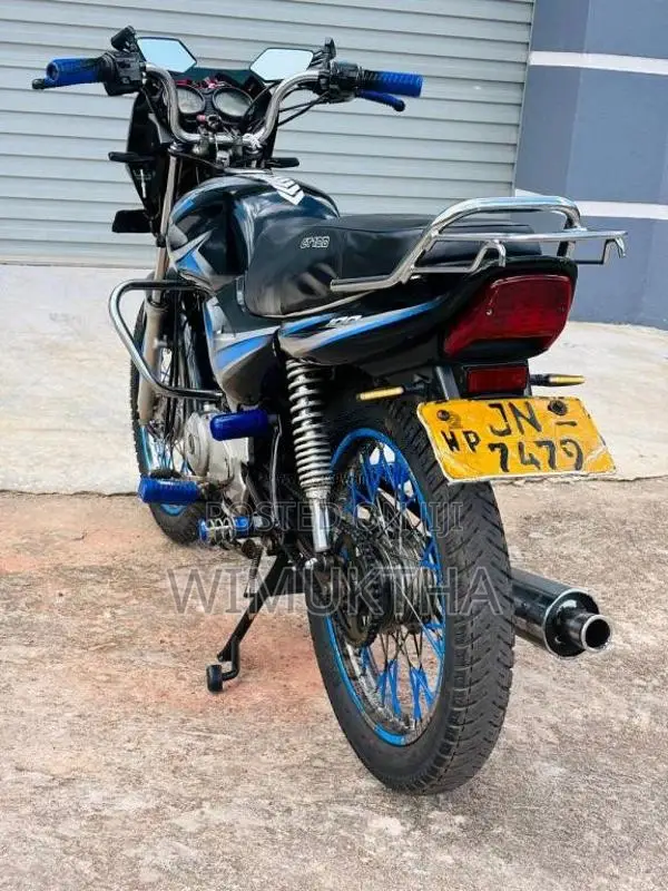 Bajaj CT-100 2004 Motorbike (Used)