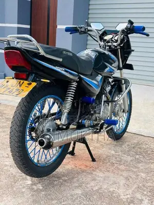 Bajaj CT-100 2004 Motorbike (Used)
