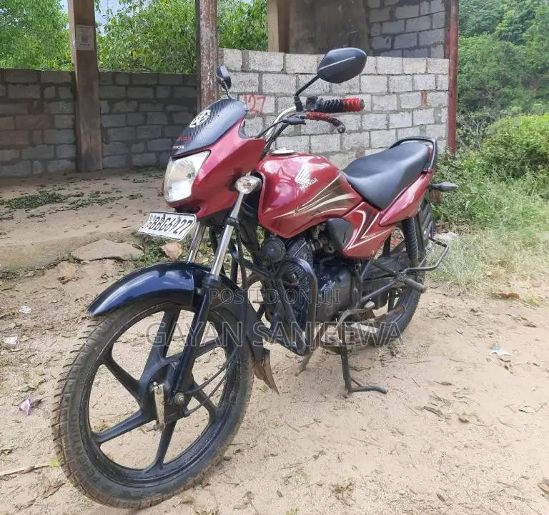 Honda 110 2014 Motorbike (Used)