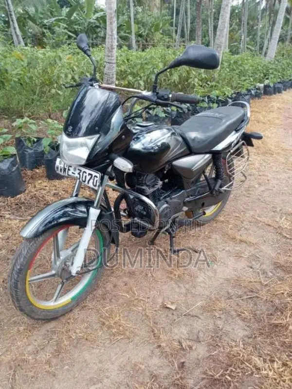 Bajaj Platina 2011 Motorbike (Used)